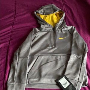 Nike hoodie never worn.